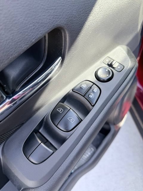 Certified 2024 Nissan Kicks SV FWD image 21