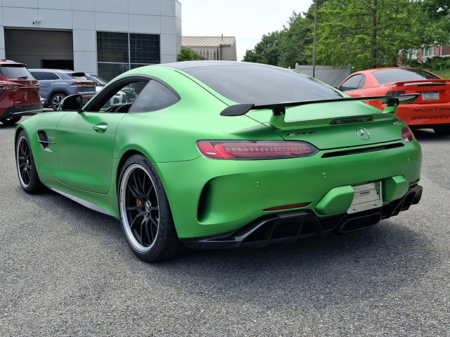 Used 2018 Mercedes-Benz AMG GT R image 4