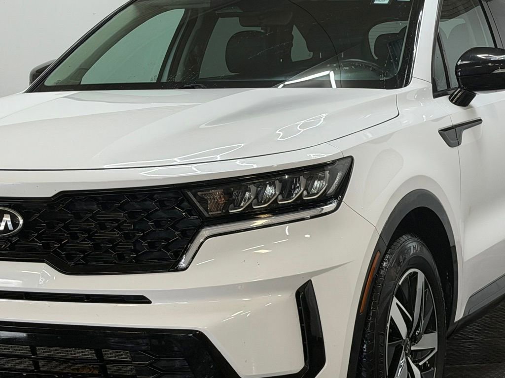 Used 2021 Kia Sorento S w/ Panoramic Sunroof Package image 5