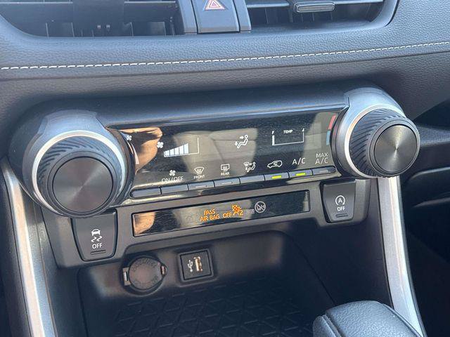 Certified 2023 Toyota RAV4 LE AWD/4WD image 16