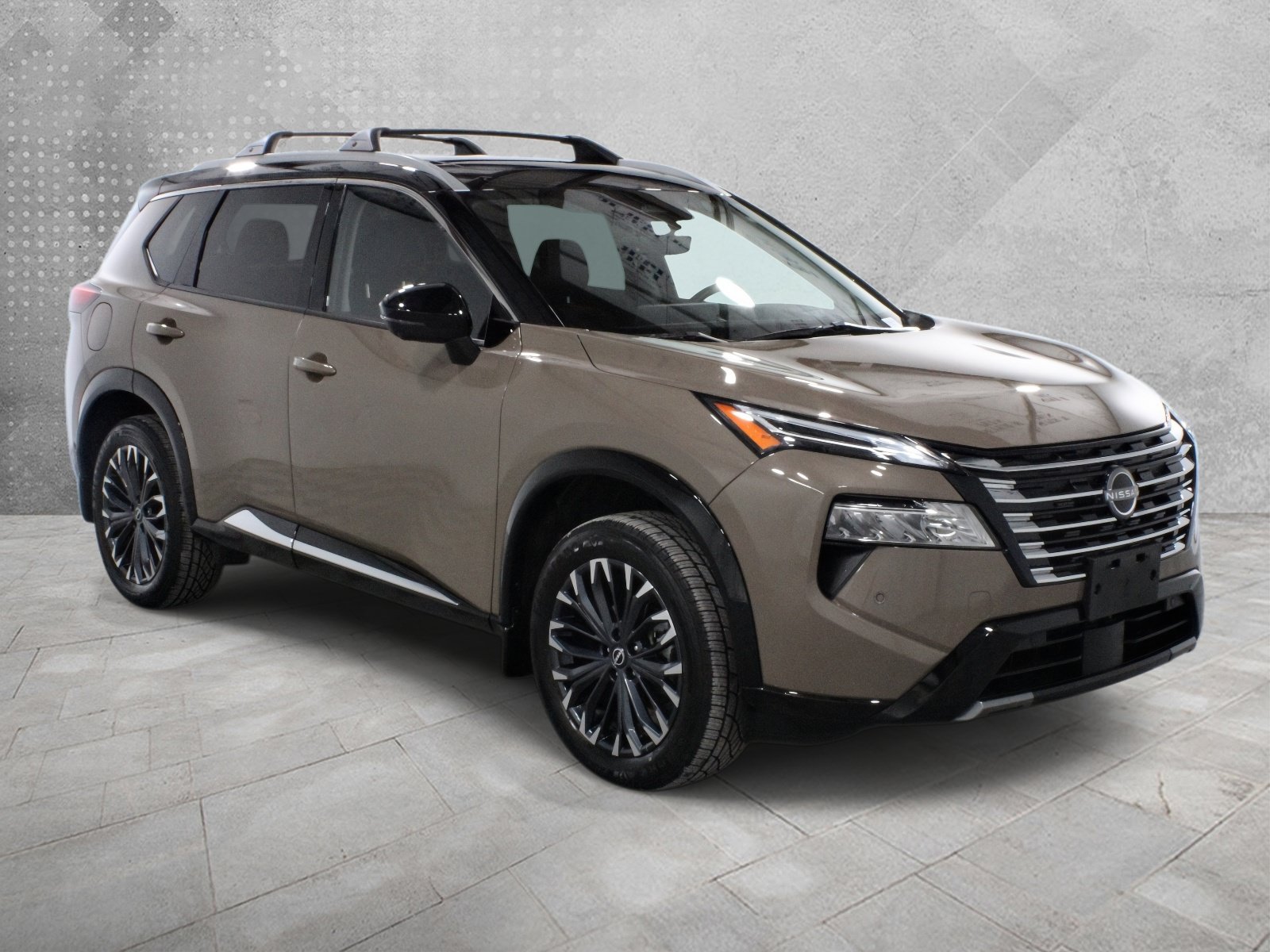 Used 2024 Nissan Rogue Platinum w/ Platinum Premium Package AWD/4WD image 1