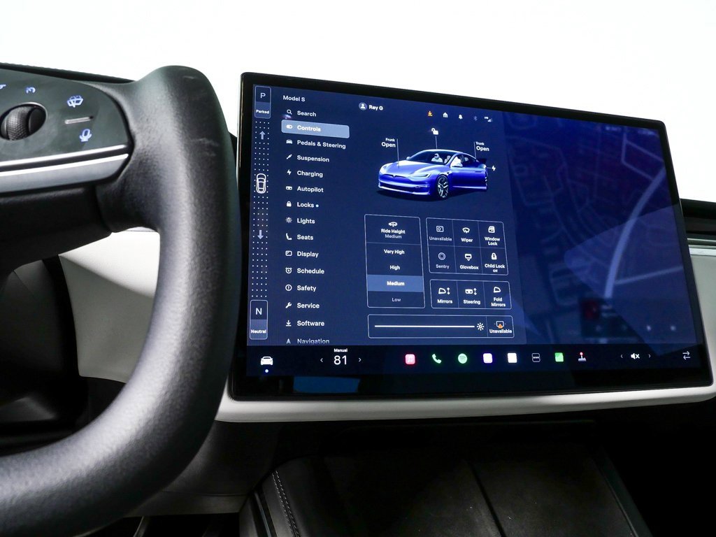 Used 2022 Tesla Model S Plaid image 11