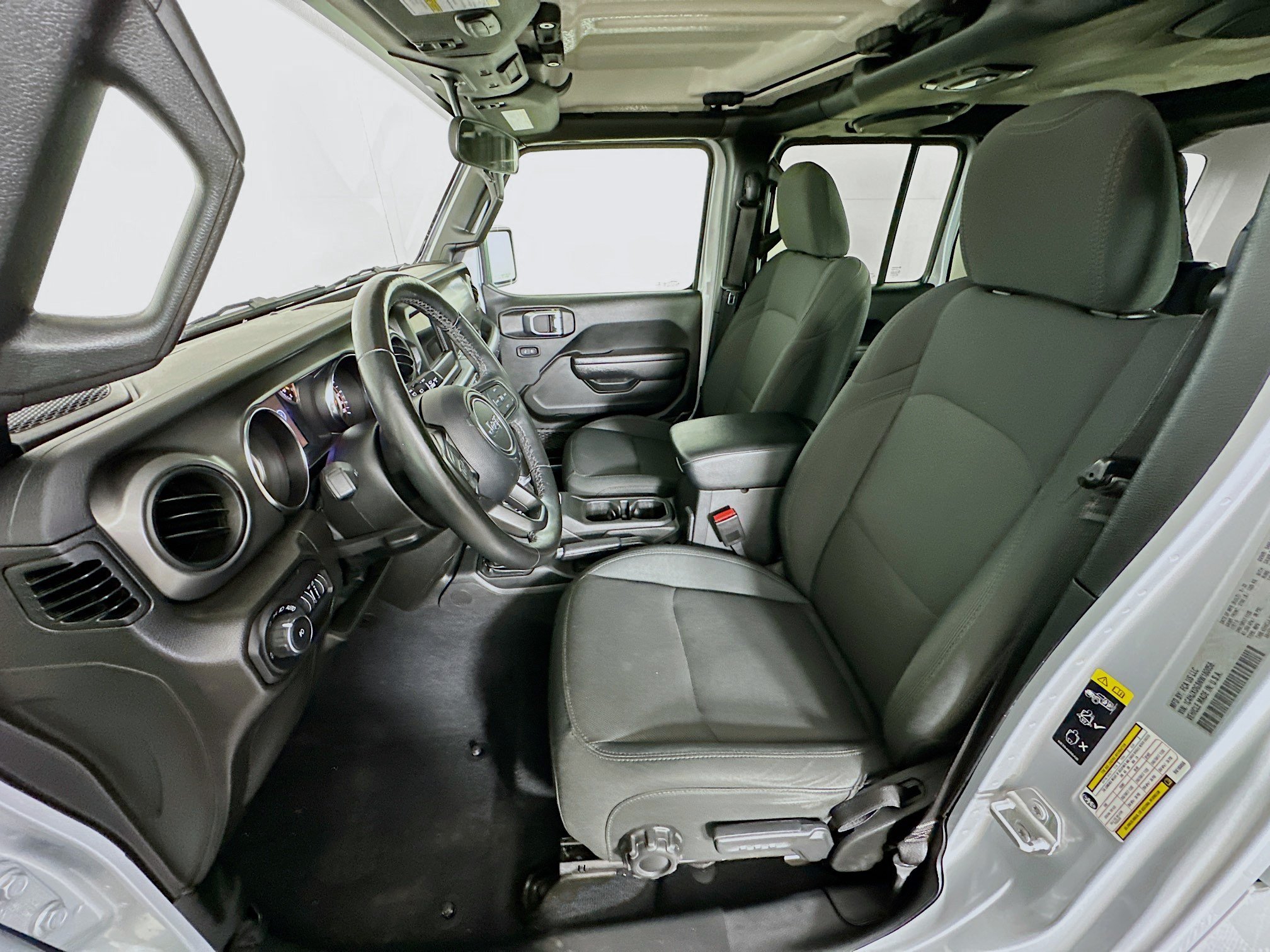 Used 2022 Jeep Wrangler Unlimited Sport AWD/4WD image 13
