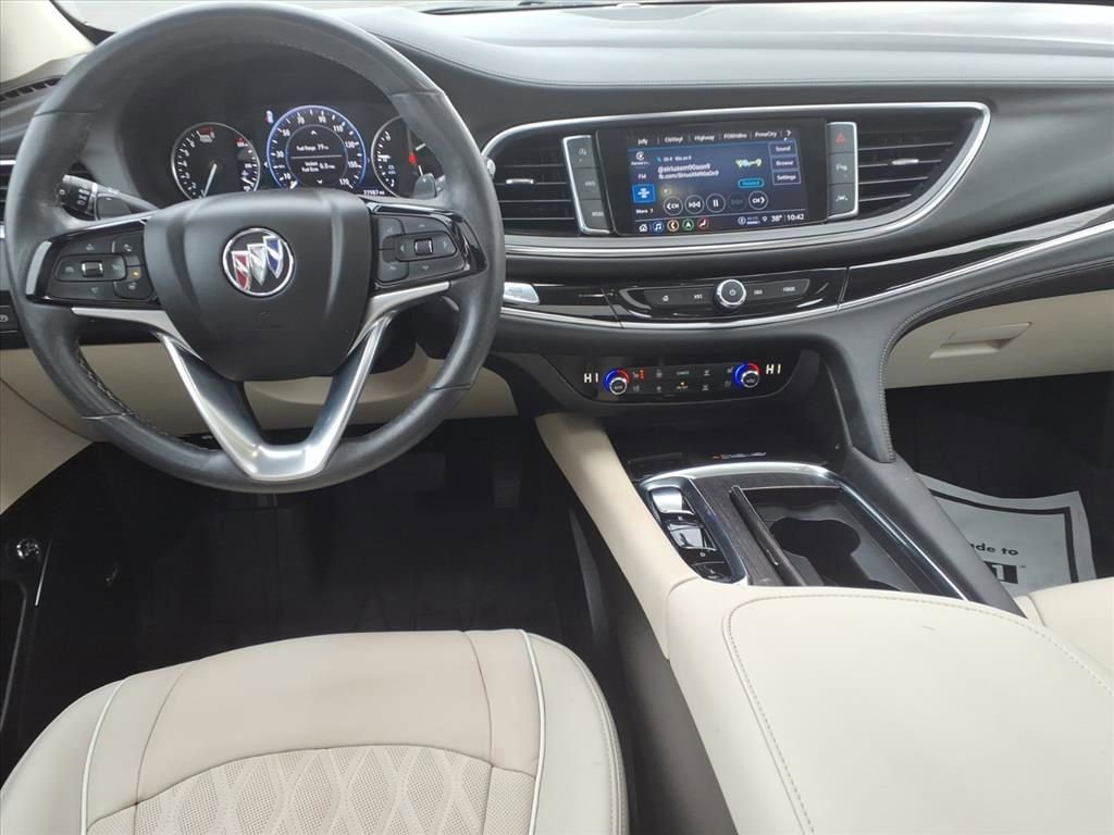Used 2023 Buick Enclave Avenir w/ Avenir Technology Package image 9