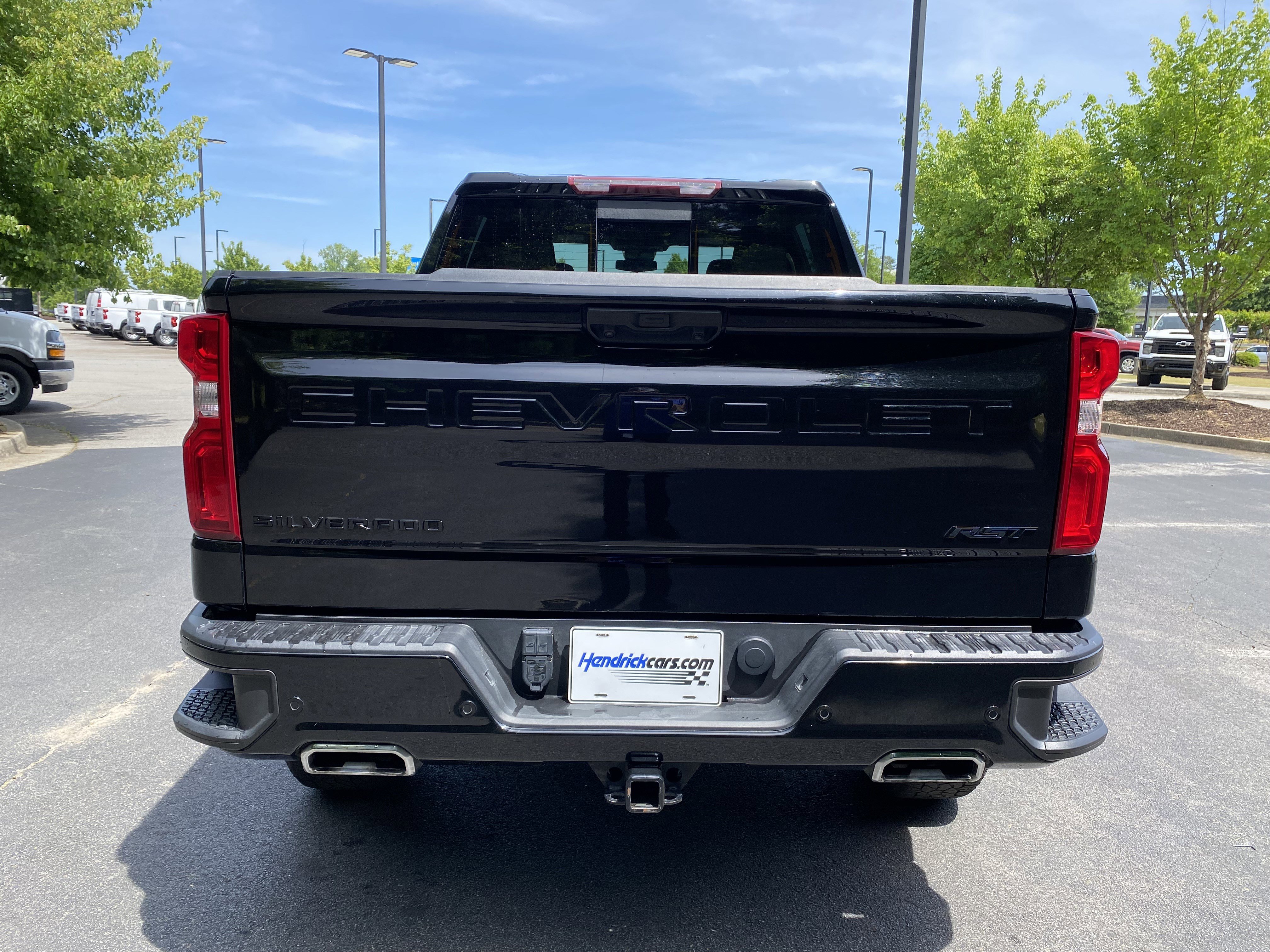 Used 2024 Chevrolet Silverado 1500 RST w/ Convenience Package II AWD/4WD image 8