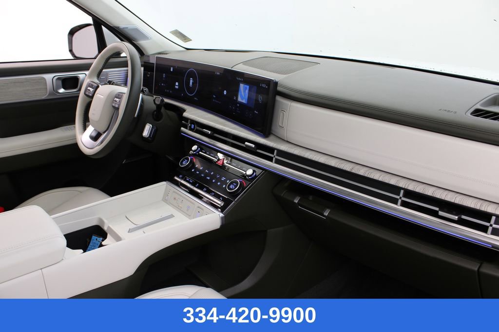 Used 2025 Hyundai Santa Fe Calligraphy image 25
