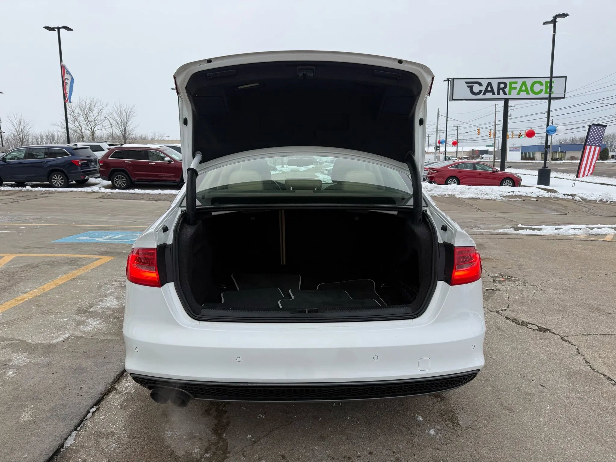 Used 2015 Audi A4 2.0T Premium Plus w/ Technology Package image 13