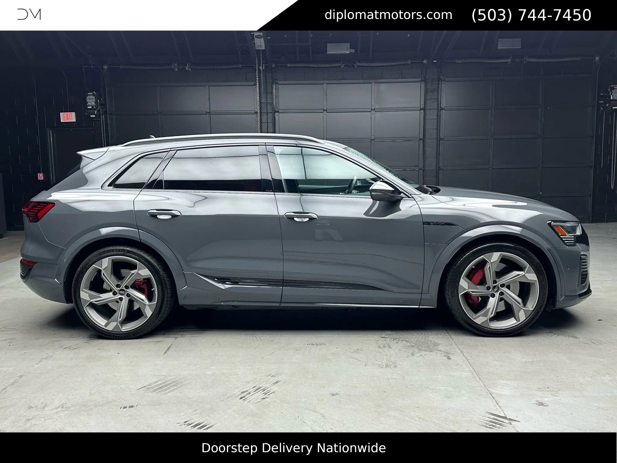 Used 2024 Audi Q8 e-tron Prestige w/ Prestige Package image 7