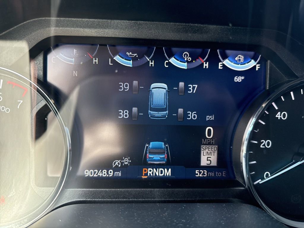 Used 2024 Ford Expedition Max Limited image 13