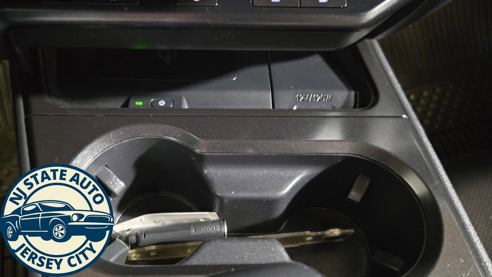 Used 2019 Lexus UX 200 FWD image 17