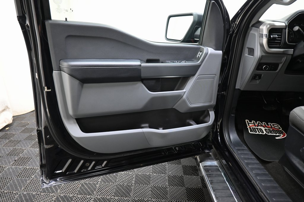 Used 2022 Ford F150 XLT w/ XTR Package image 26