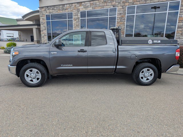 Used 2020 Toyota Tundra SR5 AWD/4WD image 2