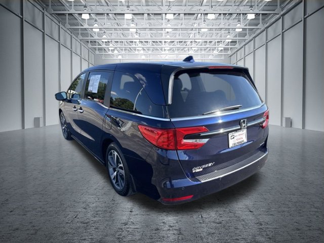 Used 2023 Honda Odyssey Touring image 3
