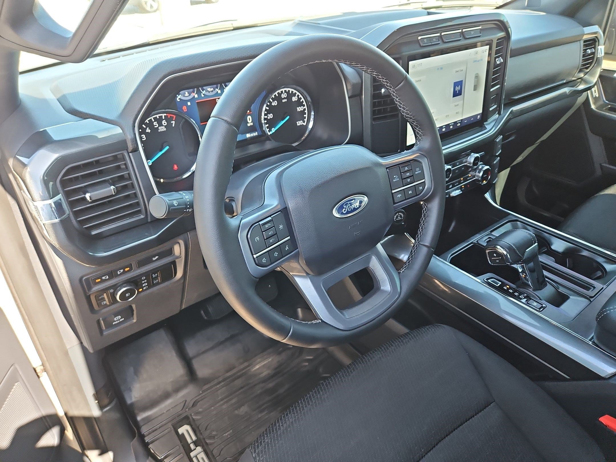 Used 2023 Ford F150 XLT w/ Equipment Group 302A High image 13