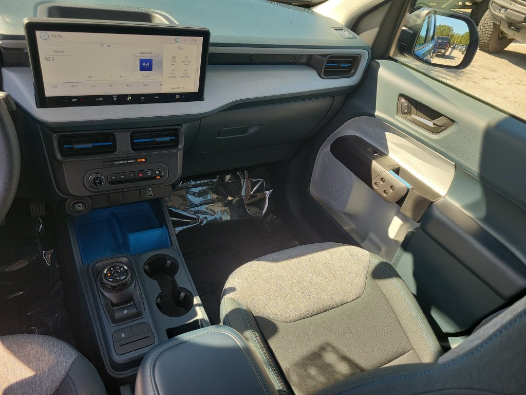 Used 2025 Ford Maverick XLT FWD image 29