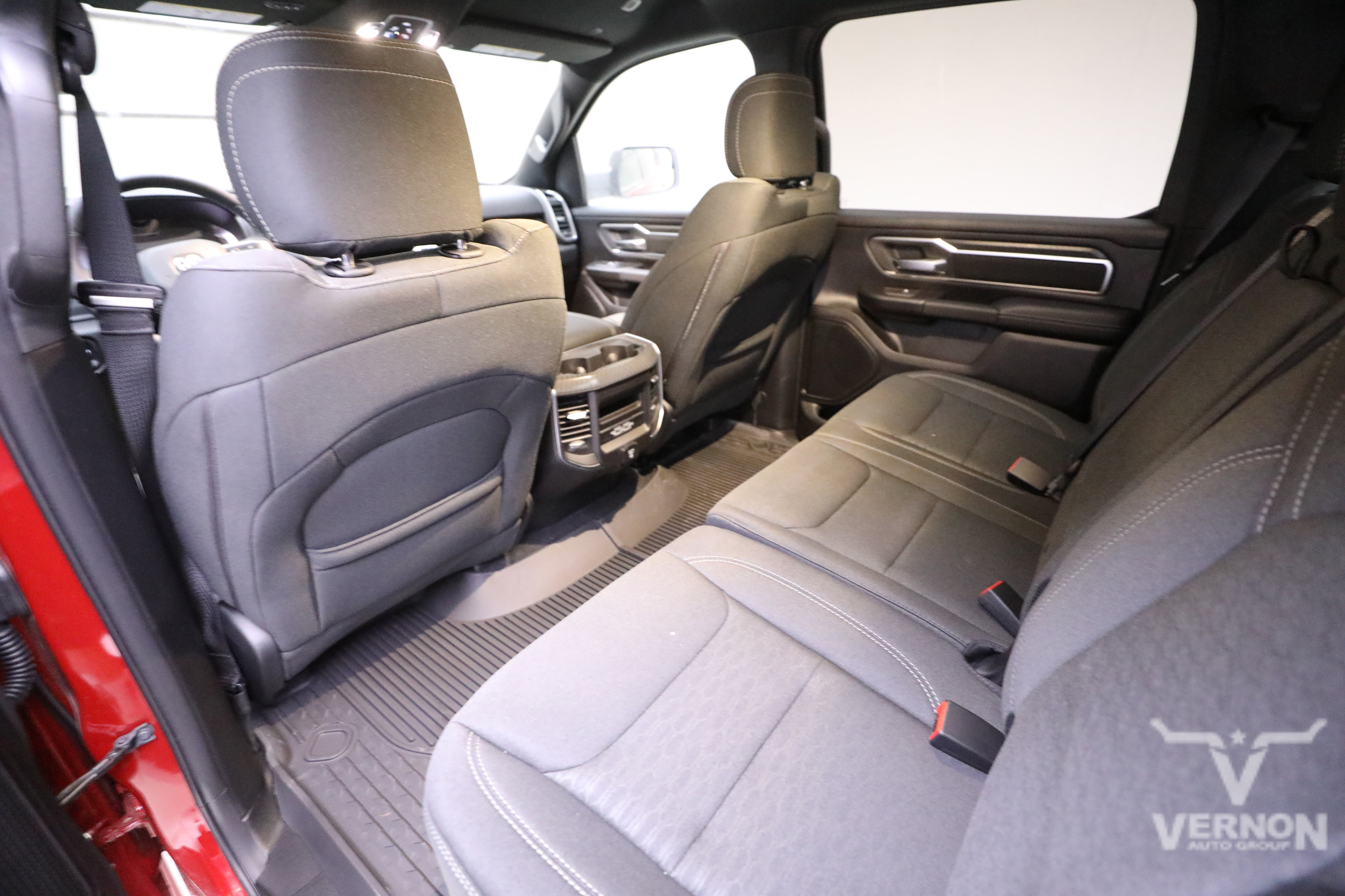 New 2026 RAM 1500 Big Horn AWD/4WD image 9