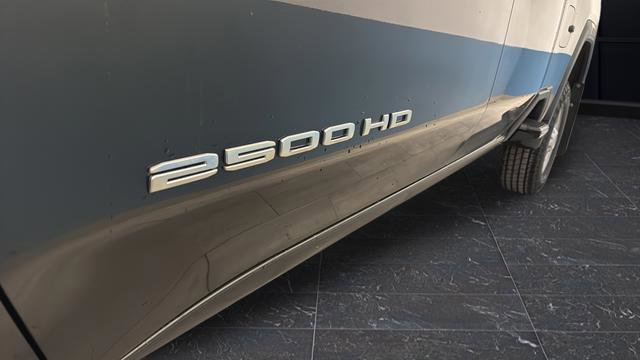 Used 2023 GMC Sierra 2500 SLE w/ SLE Convenience Package AWD/4WD image 35