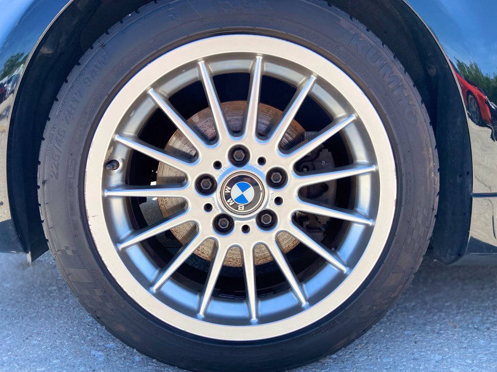 Used 2002 BMW Z3 3.0i RWD image 10