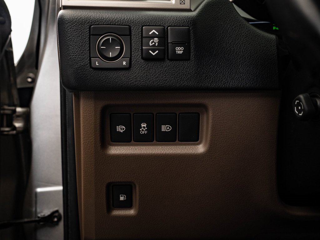 Certified 2020 Lexus GX 460 Premium w/ Premium Package image 42