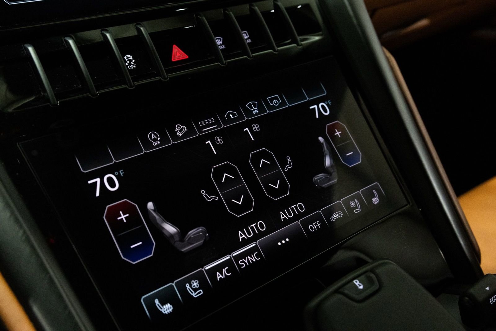 Used 2023 Lamborghini Urus S AWD/4WD image 54