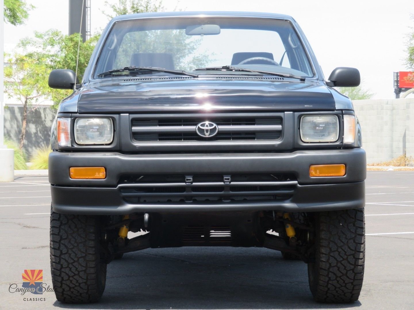 Used 1992 Toyota Pickup Deluxe AWD/4WD image 32
