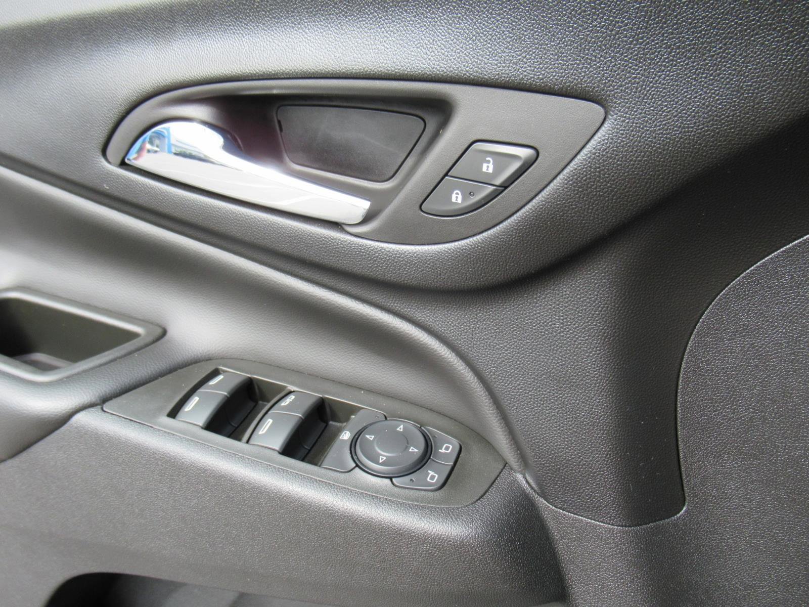 Used 2022 Chevrolet Equinox LT image 20