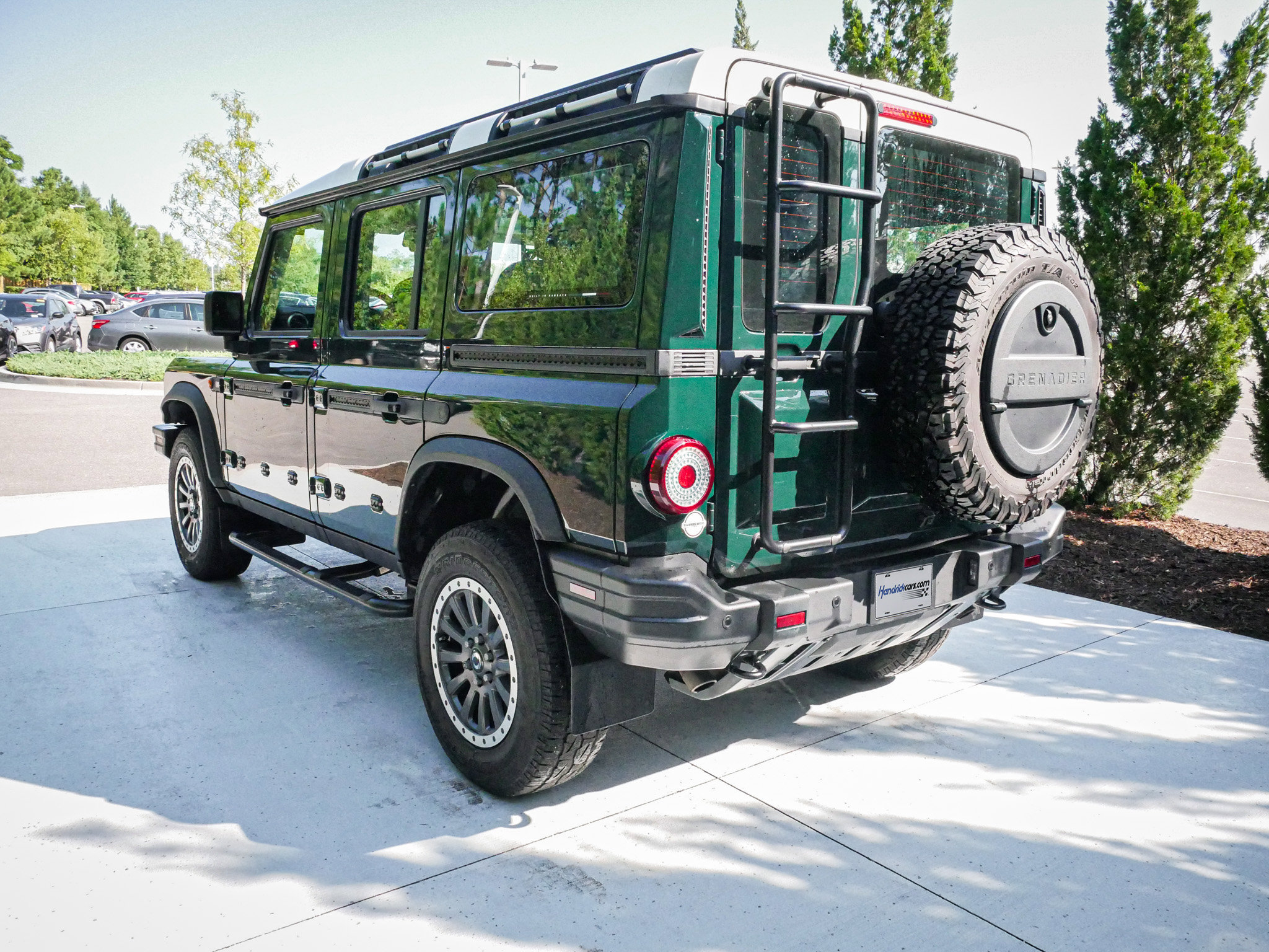 Used 2024 INEOS Grenadier AWD/4WD image 9
