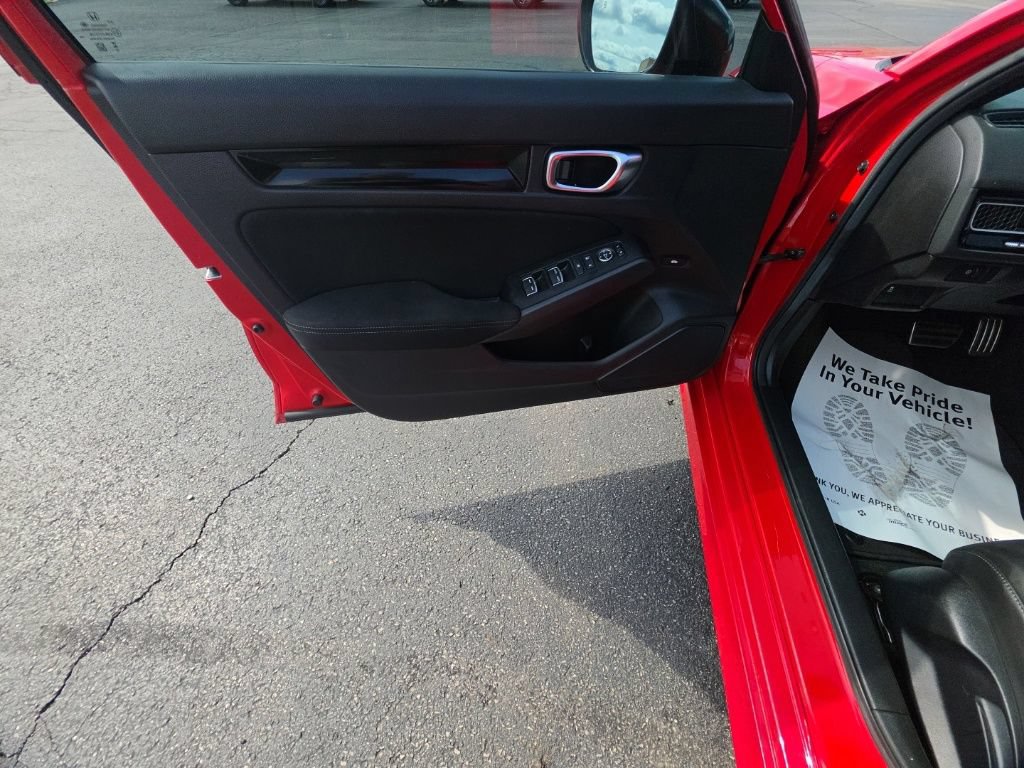 Used 2025 Honda Civic Sport Touring image 13