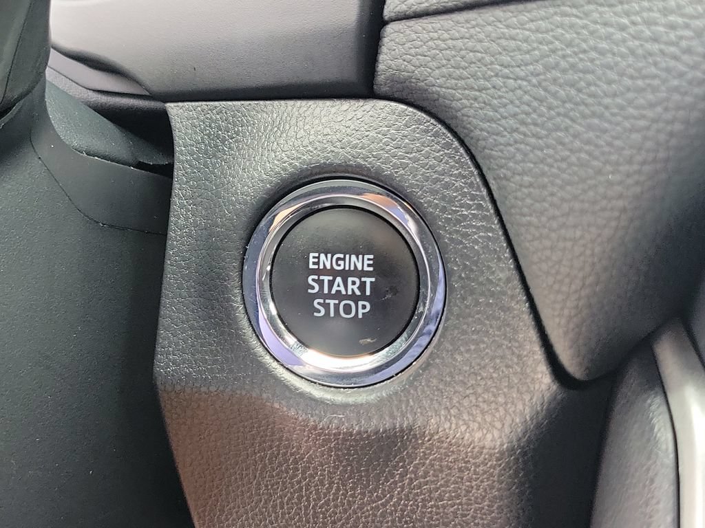 Used 2024 Toyota RAV4 XLE Premium FWD image 30