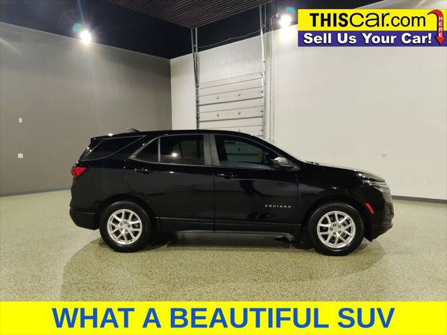 Used 2023 Chevrolet Equinox LS w/ LS Convenience Package FWD image 9
