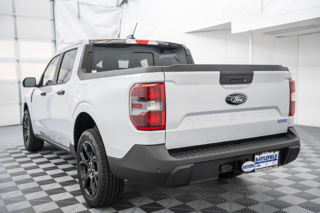 New 2026 Ford Maverick XLT w/ Equipment Group 301A AWD/4WD image 5