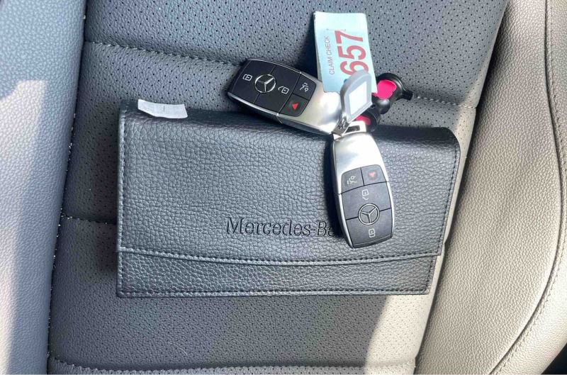 Certified 2025 Mercedes-Benz GLE 450 4MATIC image 8