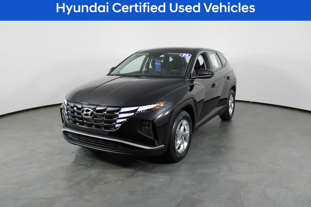 Certified 2024 Hyundai Tucson SE FWD image 2