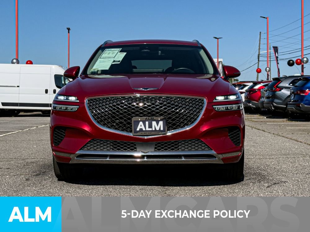 Used 2025 Genesis GV70 2.5T AWD/4WD image 3
