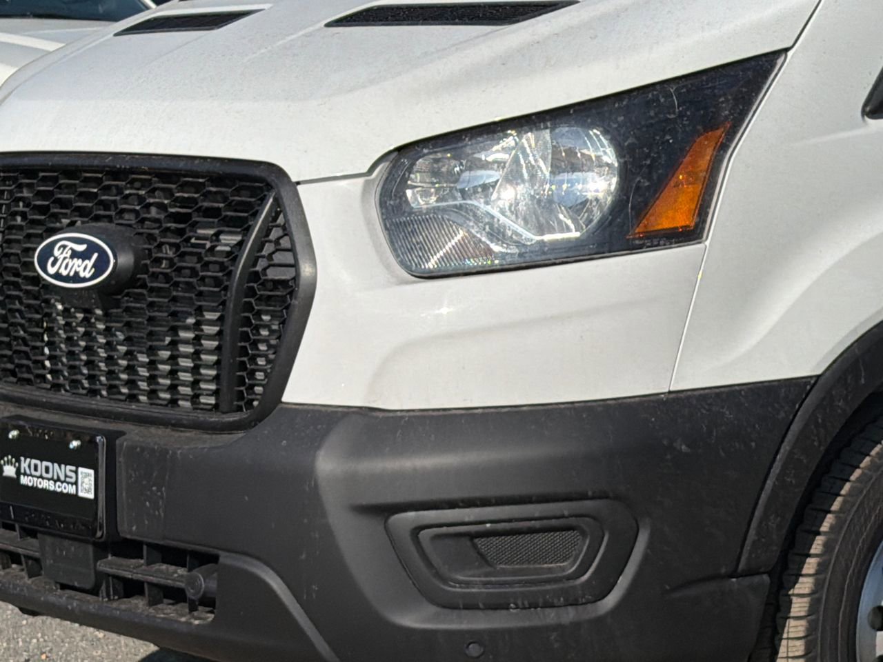 New 2026 Ford Transit 250 148 Medium Roof Extended AWD image 2