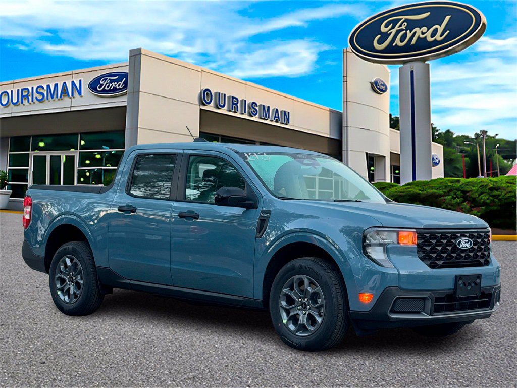 New 2026 Ford Maverick XLT w/ Equipment Group 301A
