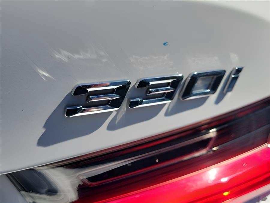 Used 2020 BMW 330i Sedan RWD image 31