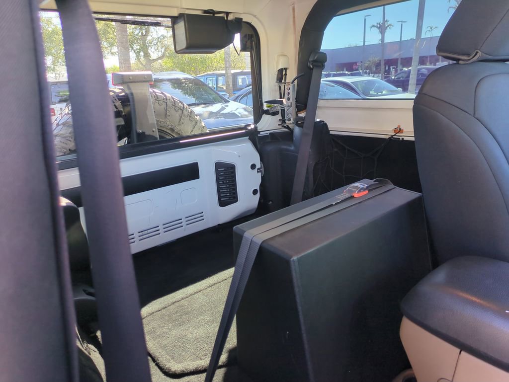 Used 2014 Jeep Wrangler Sahara w/ Connectivity Group image 15