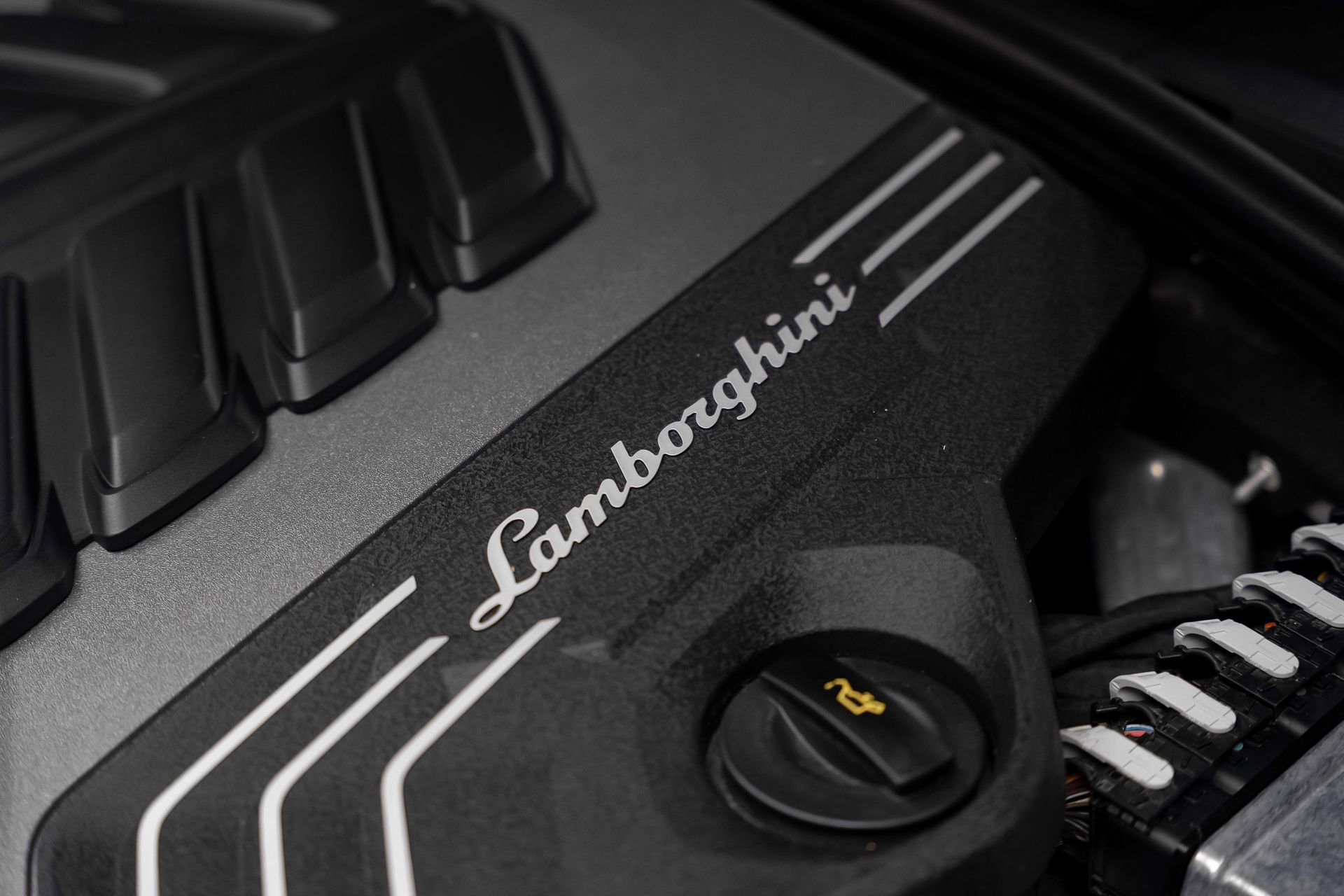 Used 2024 Lamborghini Urus S image 78