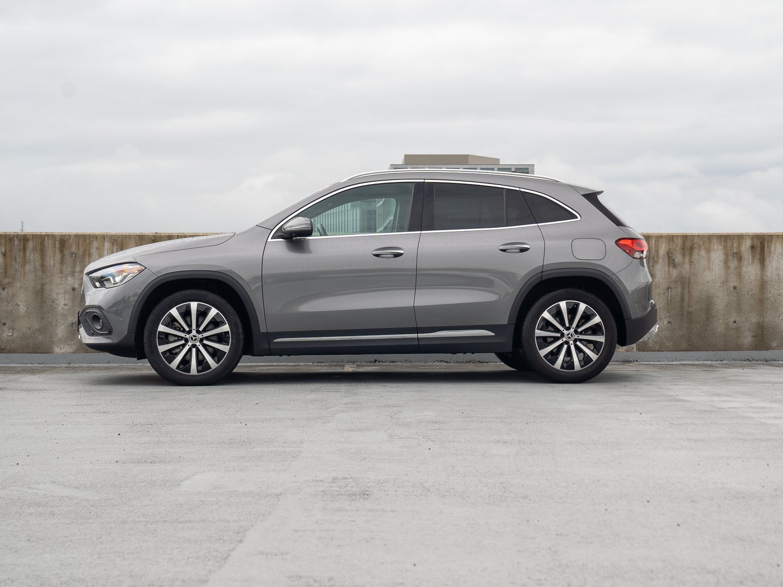 Certified 2023 Mercedes-Benz GLA 250 4MATIC image 3