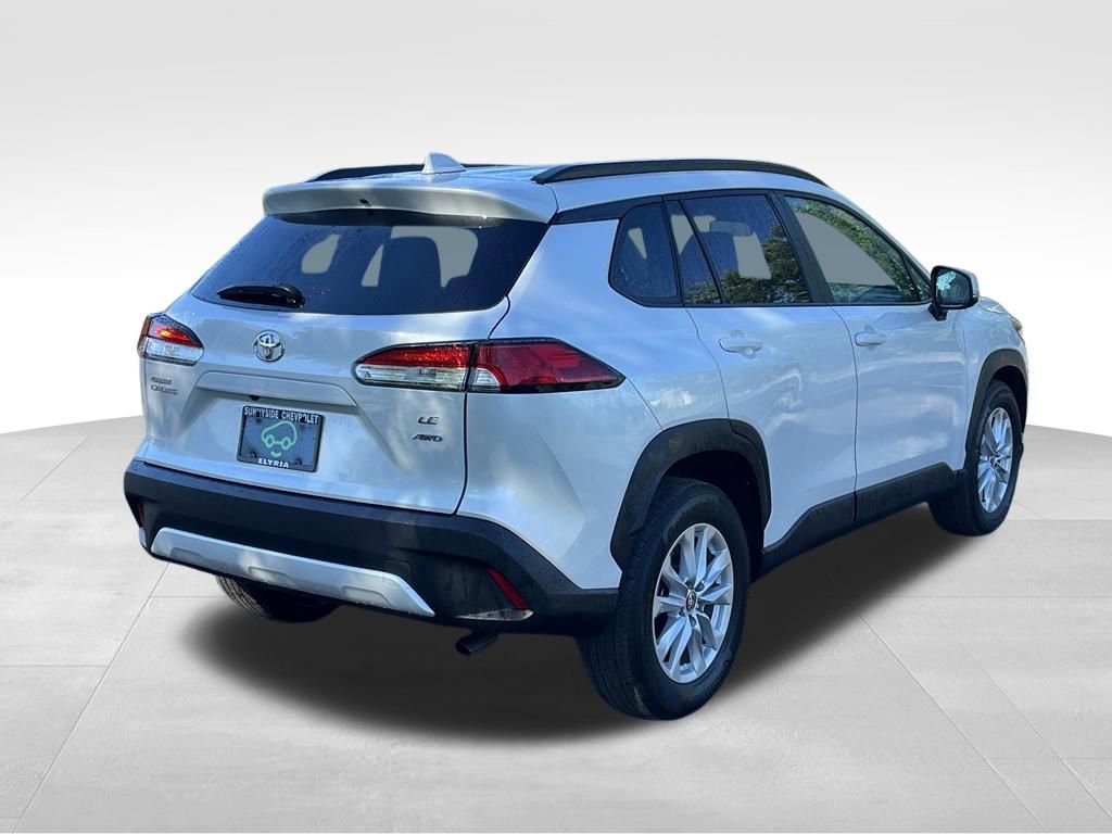 Used 2023 Toyota Corolla Cross LE AWD/4WD video 2