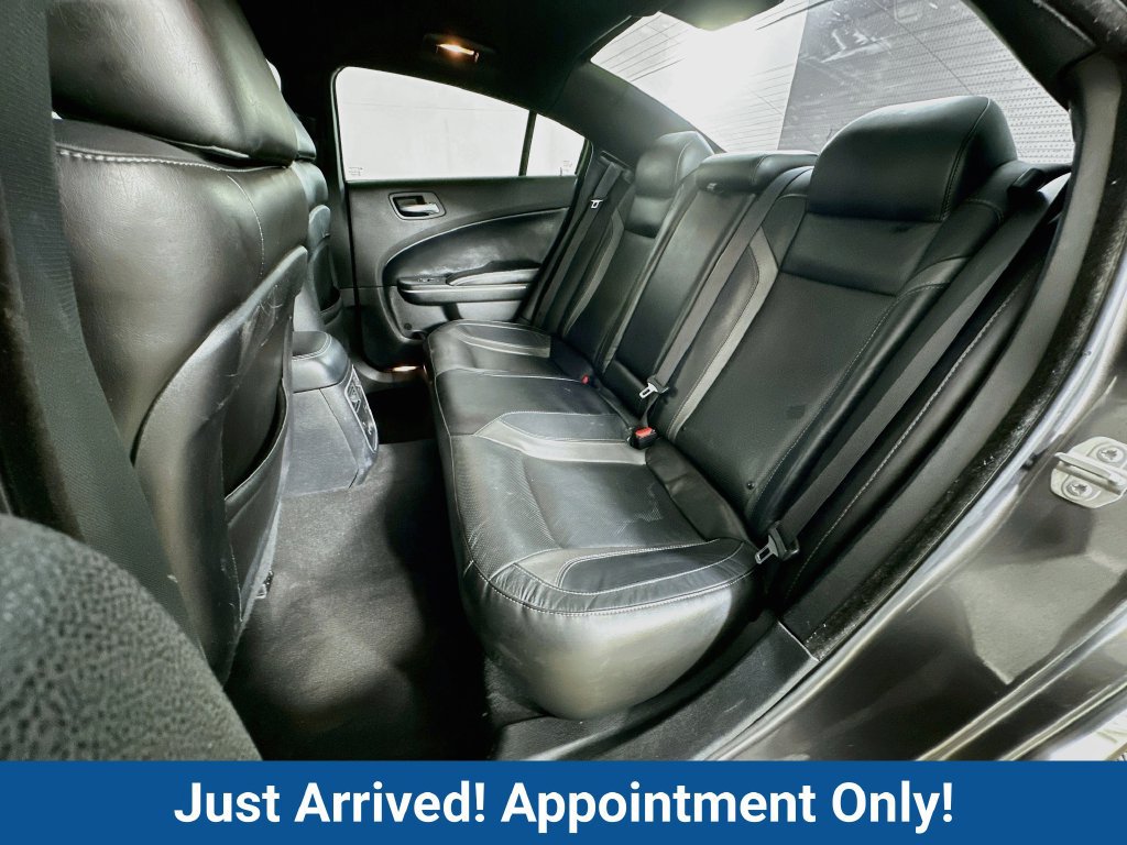 Used 2021 Dodge Charger SXT w/ Leather Interior Group RWD image 25