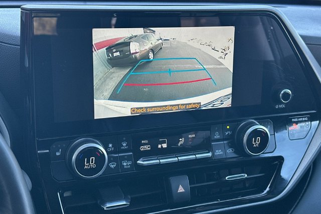 Certified 2026 Toyota Highlander XLE AWD/4WD image 25