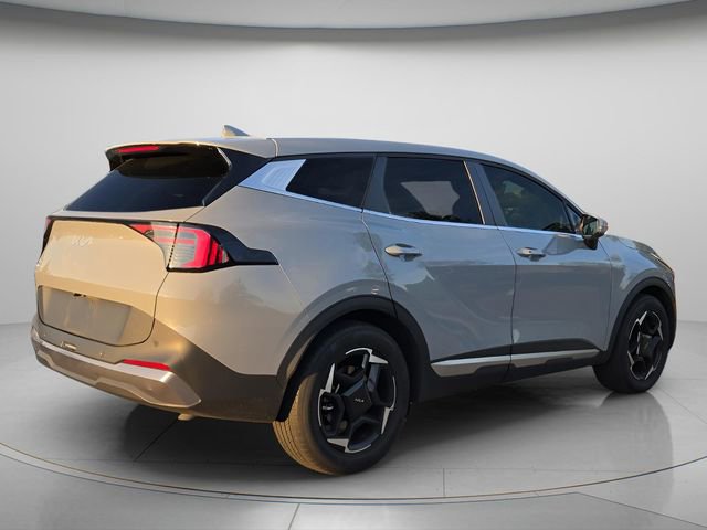 Used 2026 Kia Sportage EX FWD image 6