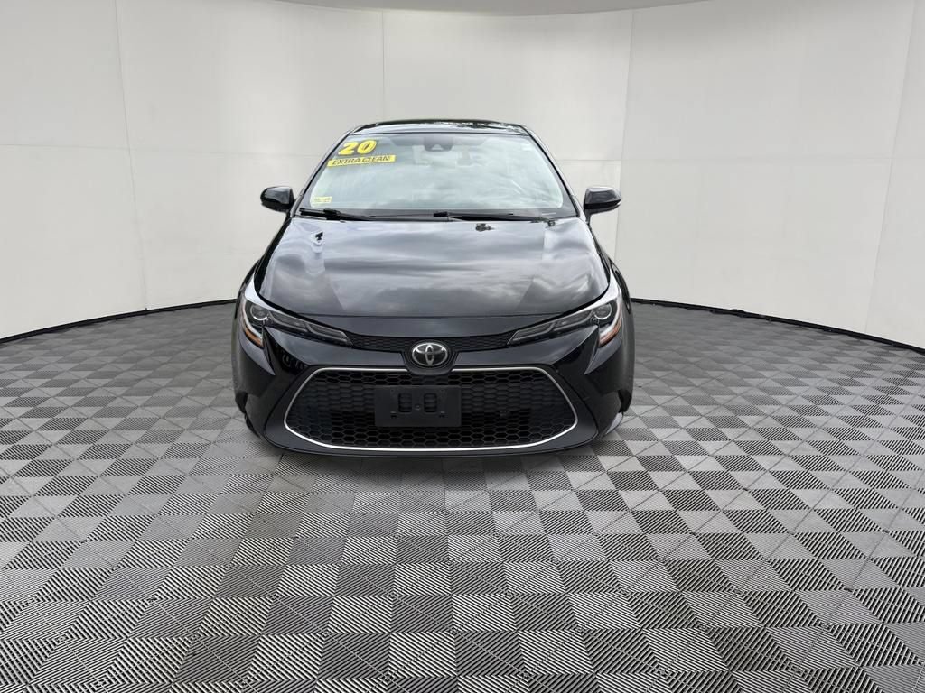 Used 2020 Toyota Corolla XLE FWD image 2