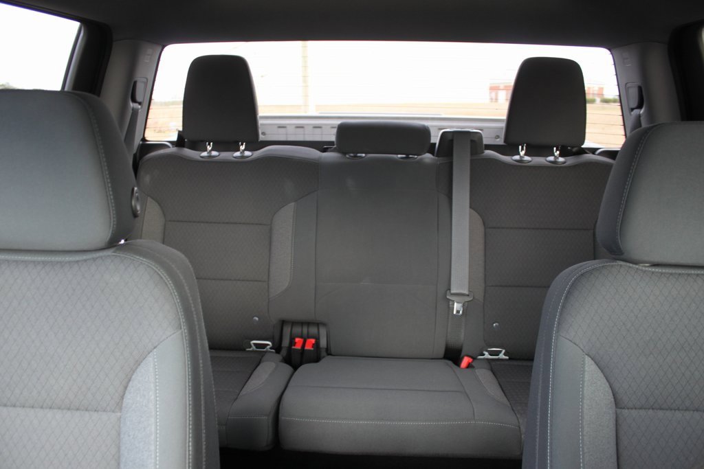 Used 2022 Chevrolet Silverado 1500 Custom image 16