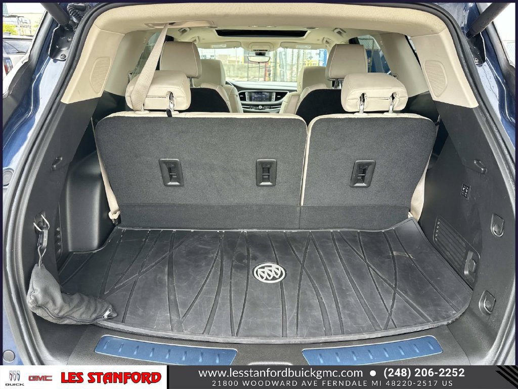 Certified 2023 Buick Enclave Avenir AWD/4WD image 11