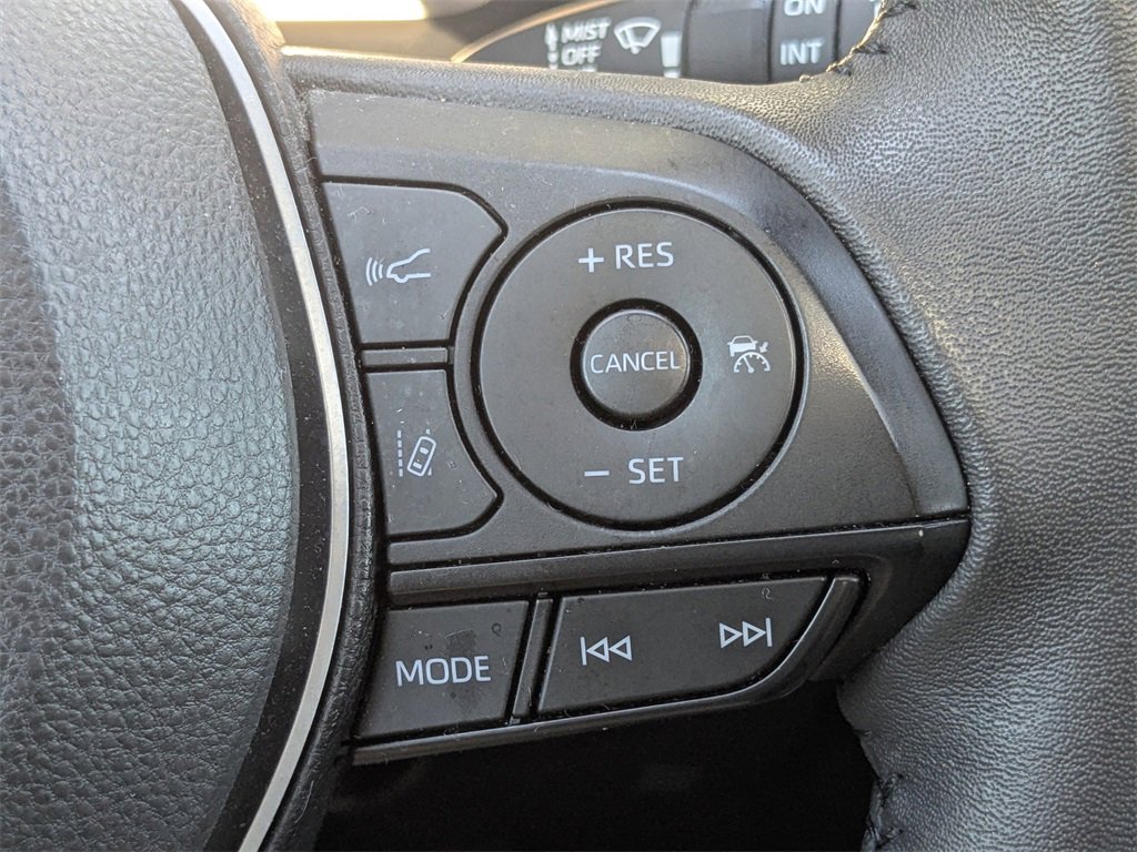 Used 2023 Toyota RAV4 Limited image 28