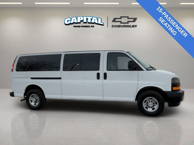 Used 2022 Chevrolet Express 3500 LS image 6