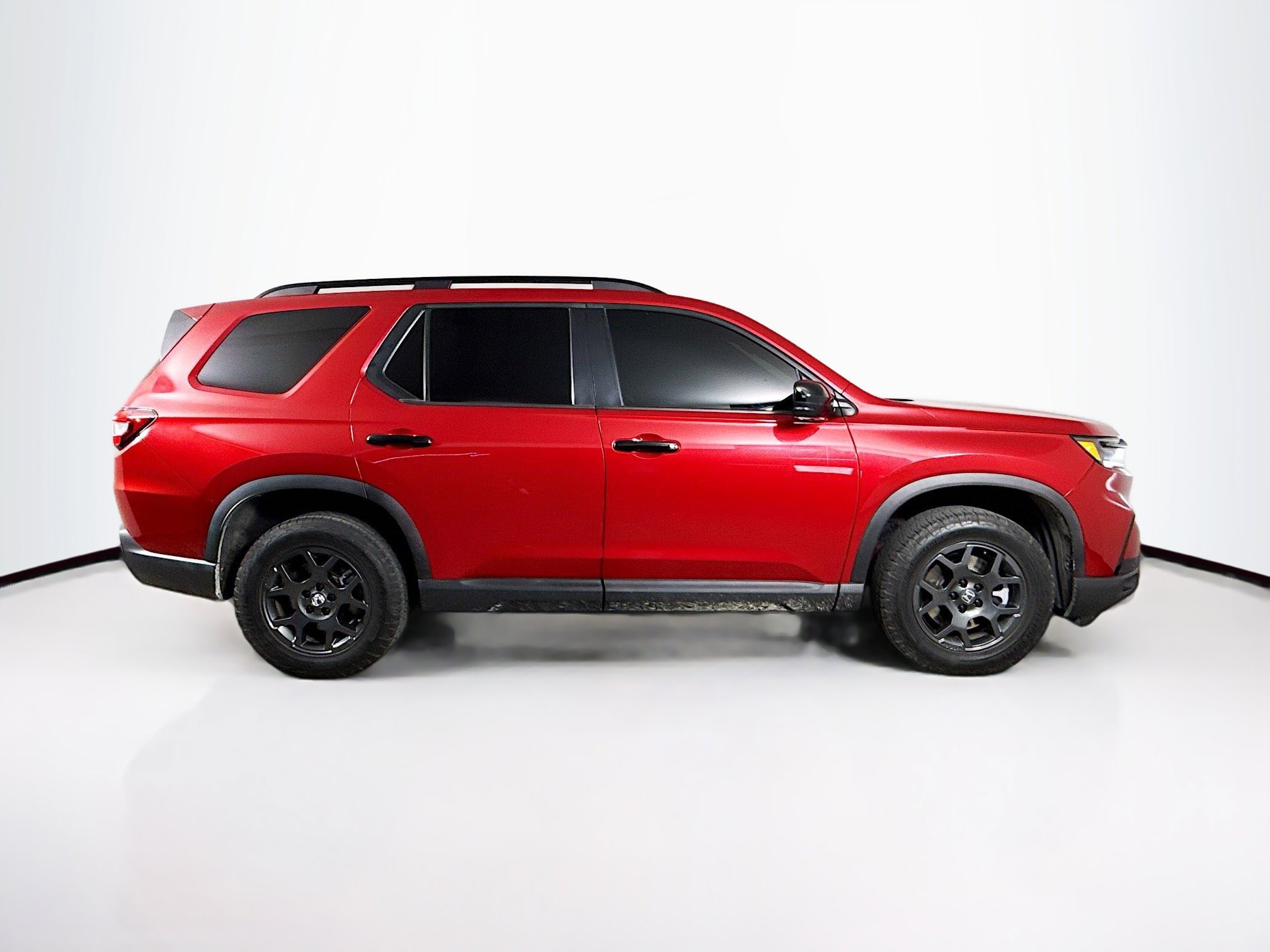 Certified 2024 Honda Pilot TrailSport image 2